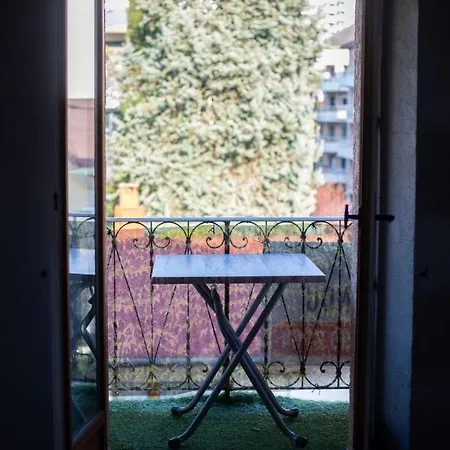 Daire Charming T3 Duplex On The Top Floor In *